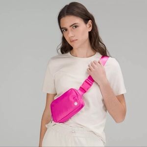 NWT Sold out Lululemon sonic pink everywhere belt bag
